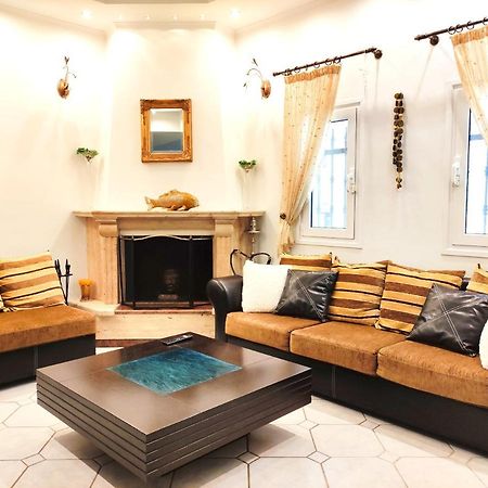 Anastasiou Home In Central Crossroad Parga Bagian luar foto