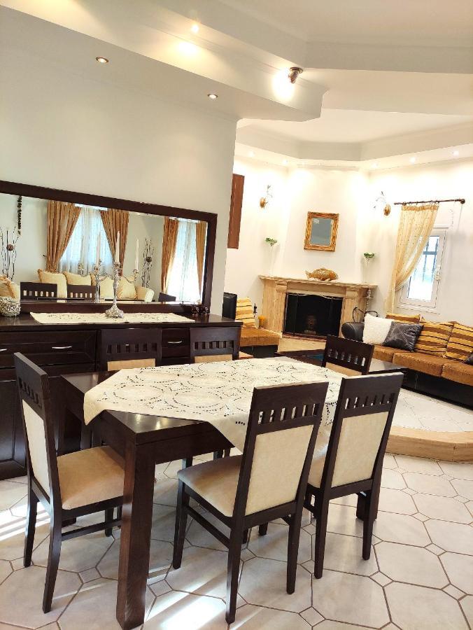 Anastasiou Home In Central Crossroad Parga Bagian luar foto